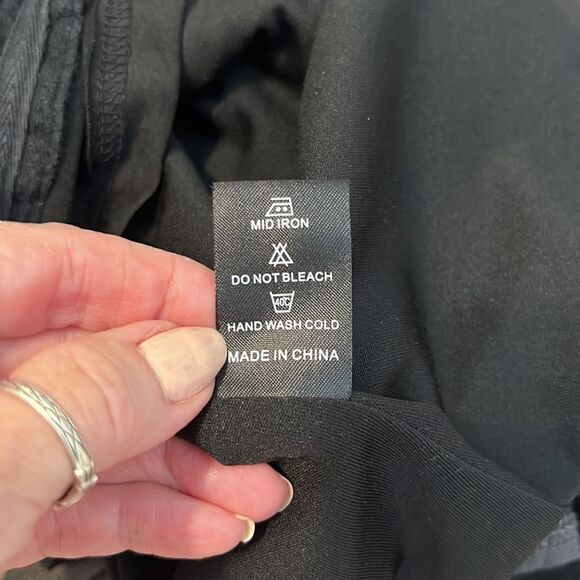 ctf international szS black&grey lace trim boho coverup w/pockets snap front GUC - Picture 4 of 9